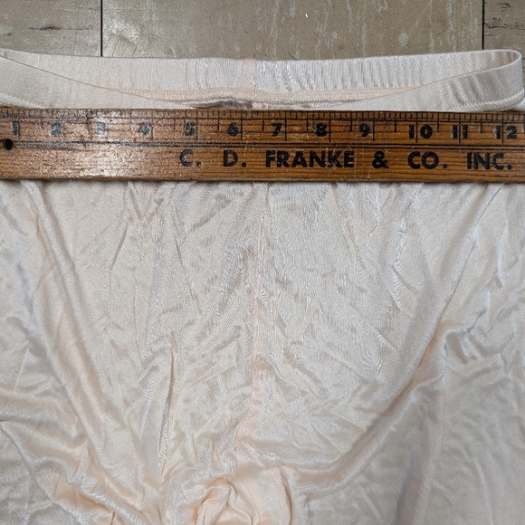 Women's pajamas - Picture 6 of 8